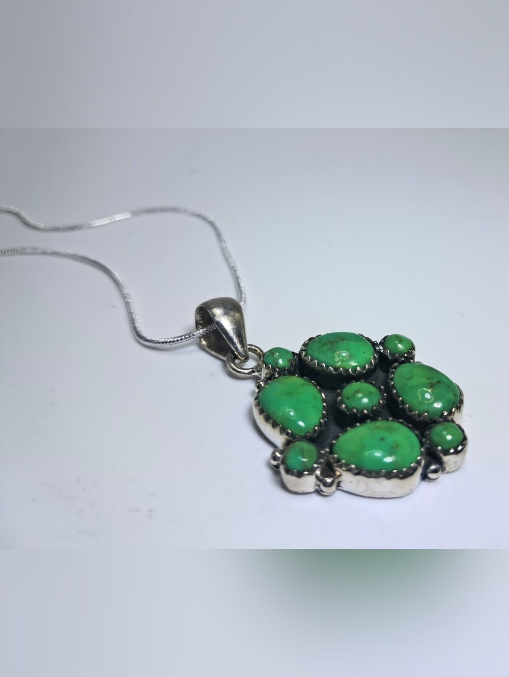 Vintage Southwest Sterling Silver Green Turquoise Cluster Pendant Necklace 9"